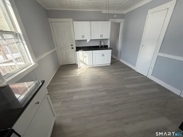 $1,500 | 73 Waterville Street, Unit 2, Waterbury, CT 06710