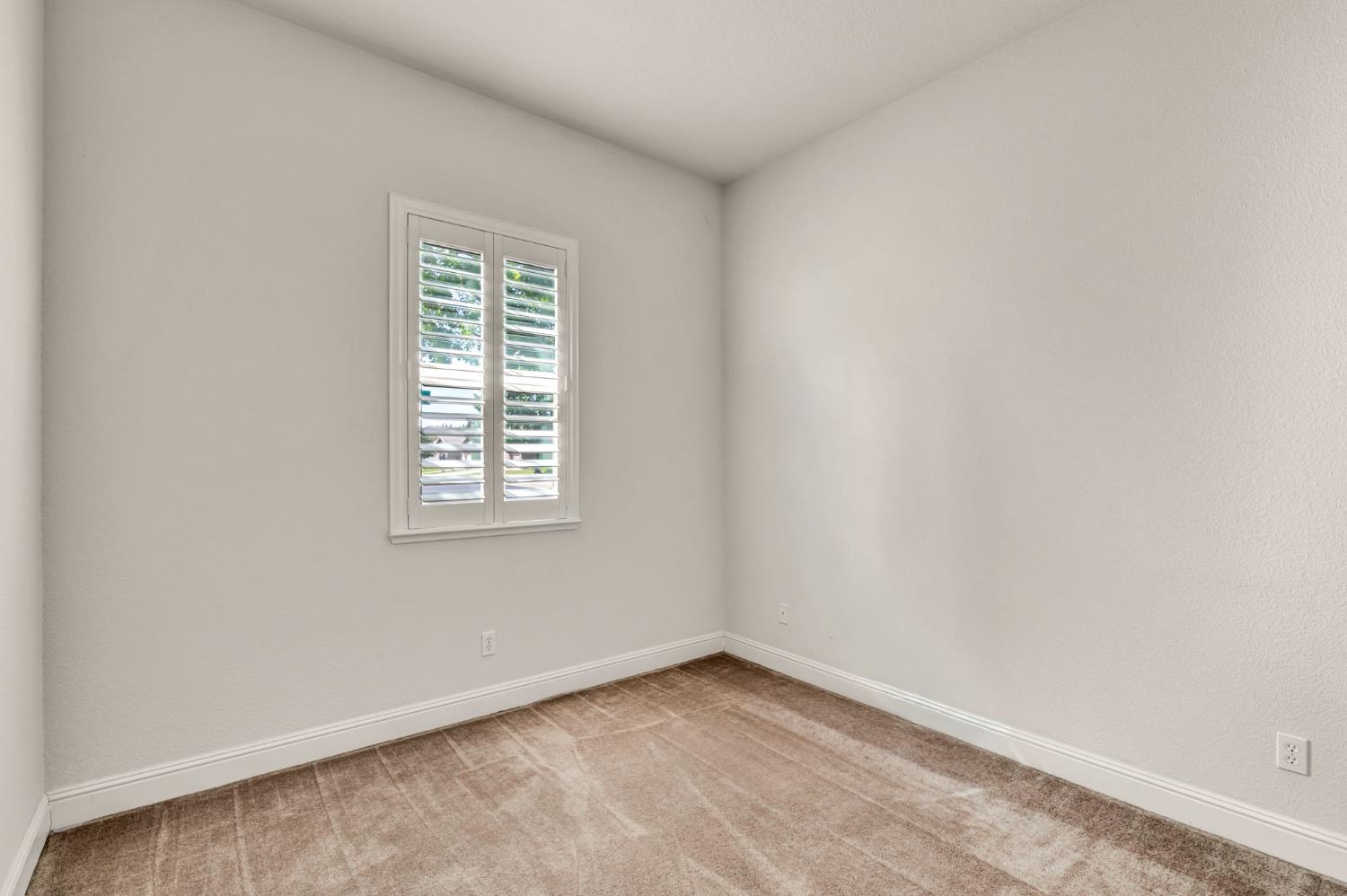 2202 Acorn Ridge Court Folsom, CA 95630 - Photo 23 of 36 Gallery Image 23