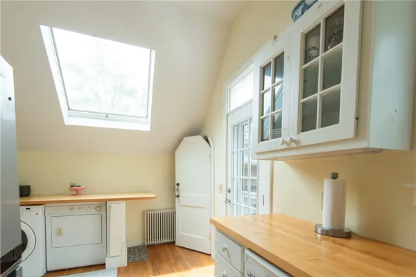 $3,000 | 2 Red Cross Terrace, Newport, RI 02840