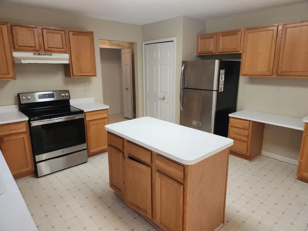 $3,200 | Undisclosed Address, Ann Arbor, MI 48105