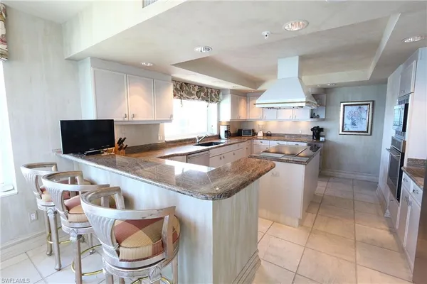 $35,000 | 8231 Bay Colony Drive, Unit 1604, Naples, FL 34108