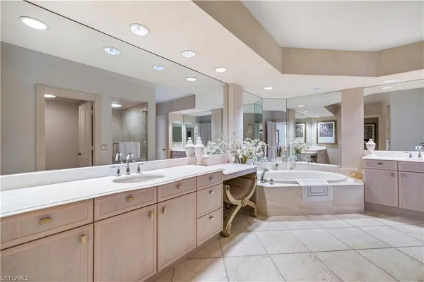 $35,000 | 8231 Bay Colony Drive, Unit 1604, Naples, FL 34108