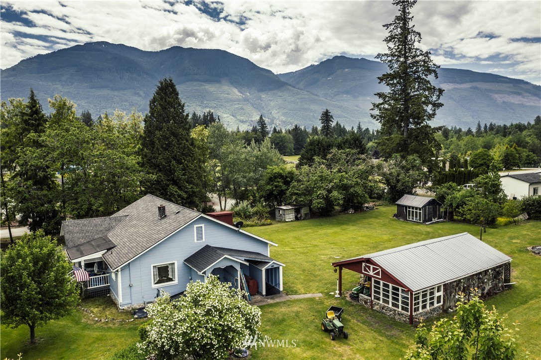 7918 Russell Road Concrete, WA 98237 - Photo 1 of 25 Gallery Image 1