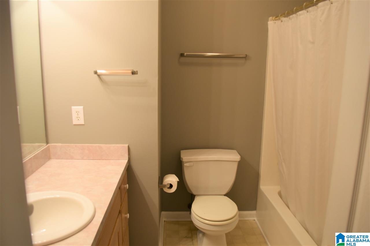 6180 Castle Lane Morris, AL 35116 - Photo 17 of 33