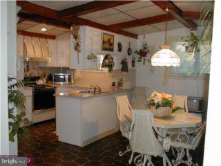 818 Avon Road Philadelphia, PA 19116 - Photo 3 of 6