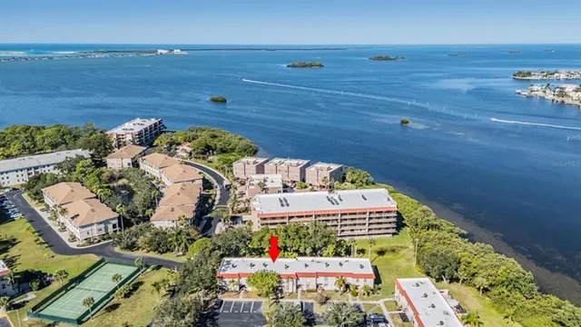 $327,000 | 2700 Bayshore Boulevard, Unit 508, Dunedin, FL 34698