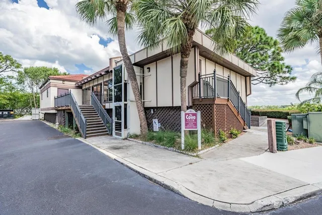 $327,000 | 2700 Bayshore Boulevard, Unit 508, Dunedin, FL 34698