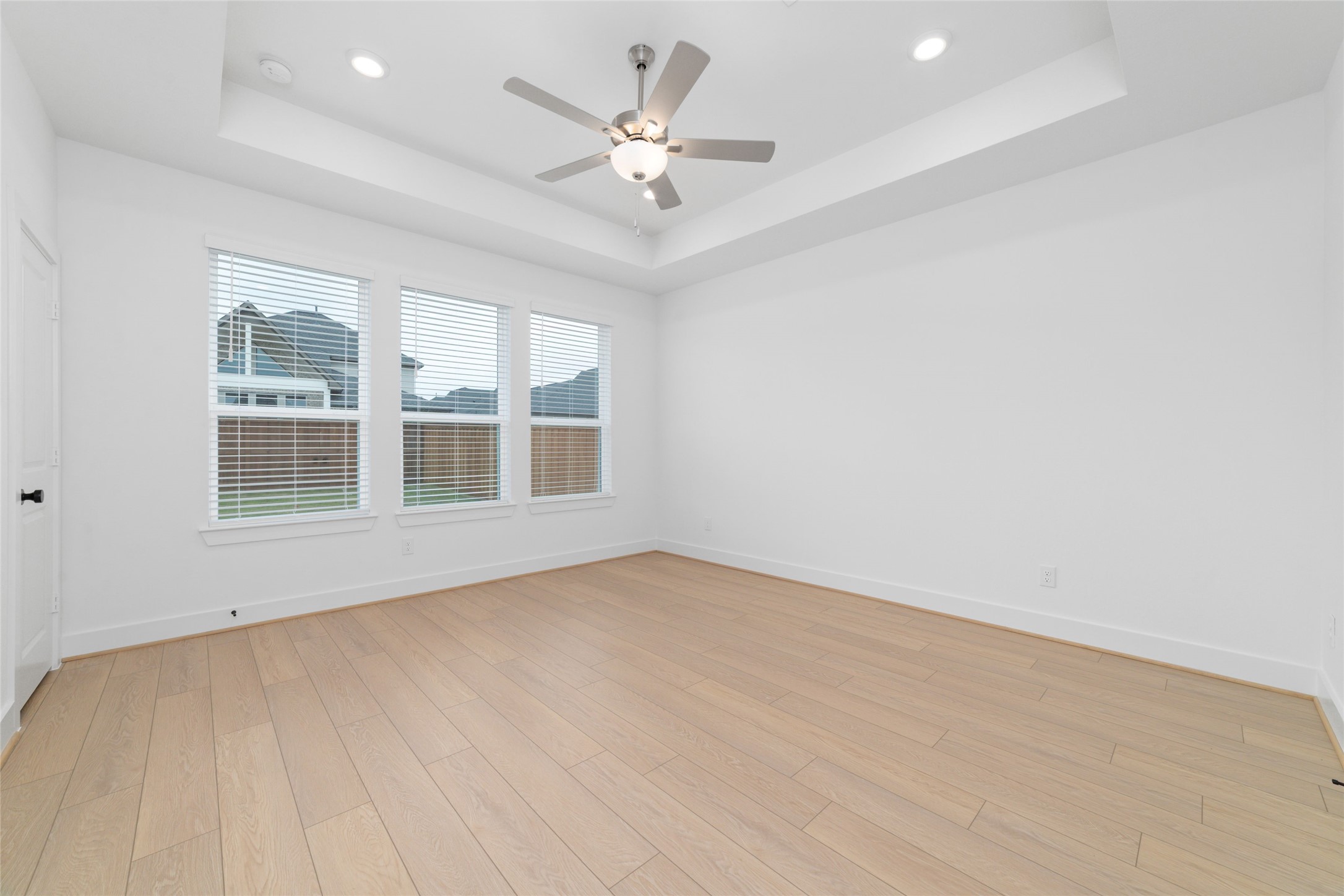 5177 Enchanted Pne Court Spring, TX 77386 - Photo 16 of 29 Another view of the primary suite