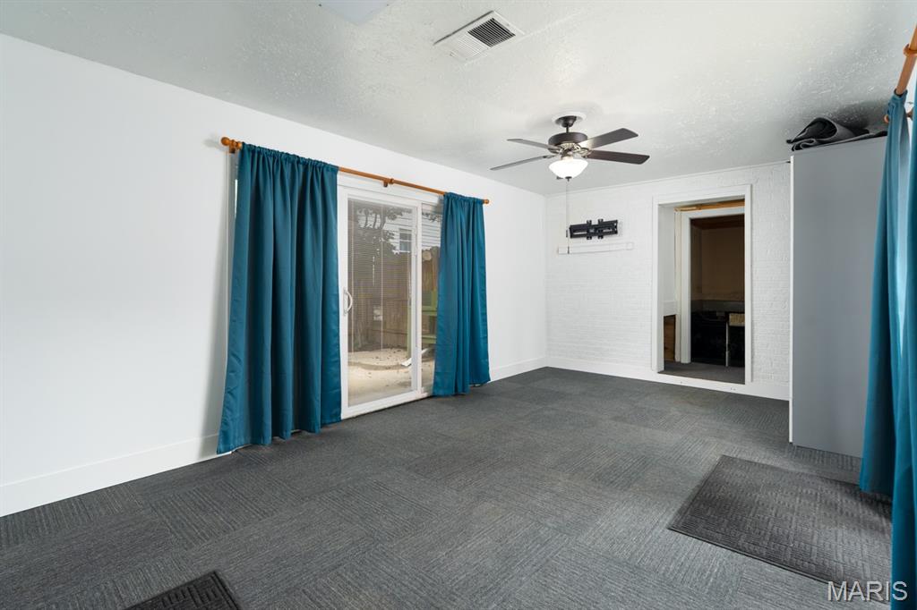 100 West 3rd Street Hartford, IL 62048 - Photo 31 of 38