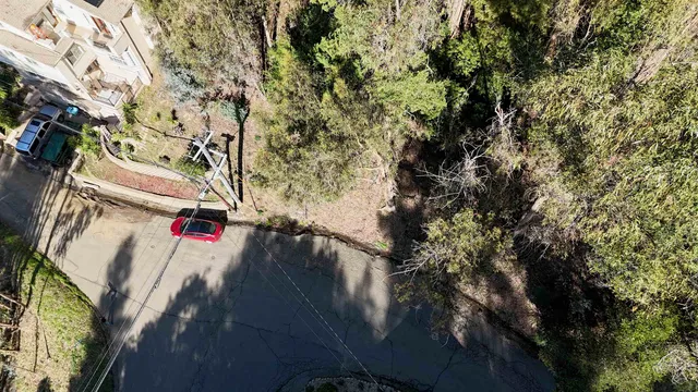 $89,000 | 6698 Moore Drive, Oakland, CA 94611