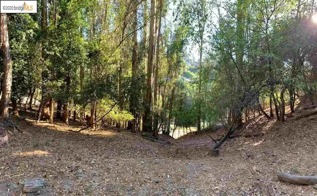 $89,000 | 6698 Moore Drive, Oakland, CA 94611