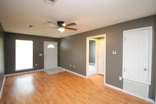 $1,200 | 7161 Pine Blossom Road, Milton, FL 32570
