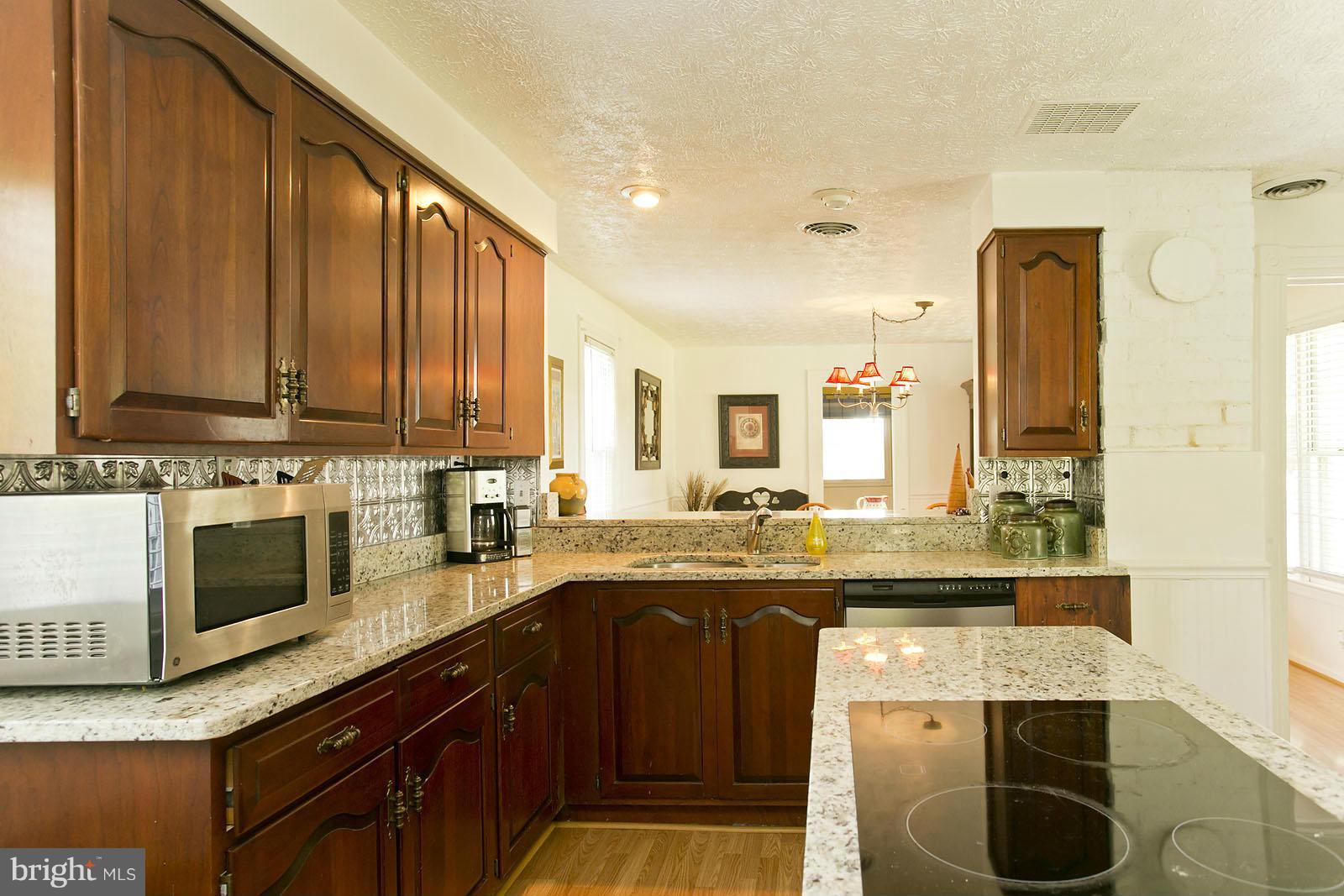 3904 Back Mountain Road Winchester, VA 22602 - Photo 13 of 29 Kitchen
