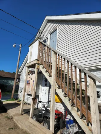 $900 | 14 Preston Street, Unit 2A, Hillsborough, NH 03244