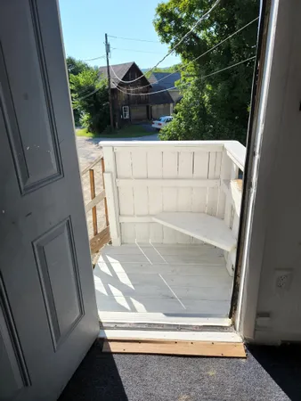 $900 | 14 Preston Street, Unit 2A, Hillsborough, NH 03244