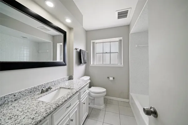 $2,450 | 643 Ames Street, Spring, TX 77373
