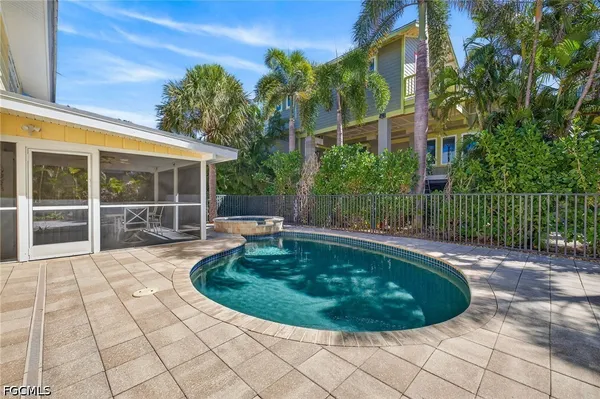 $1,999,000 | 11536 Wightman Lane, Captiva, FL 33924