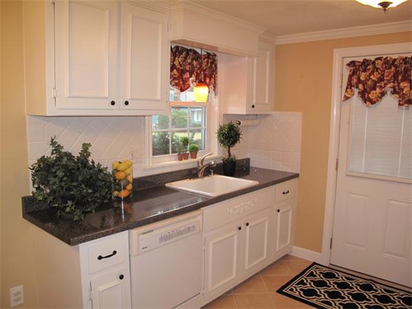 3 Brewster Road Randolph, MA 02368 - Photo 27 of 29 Gallery Image 27