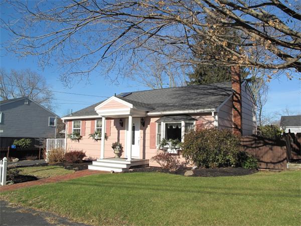 3 Brewster Road Randolph, MA 02368 - Photo 3 of 29 Gallery Image 3