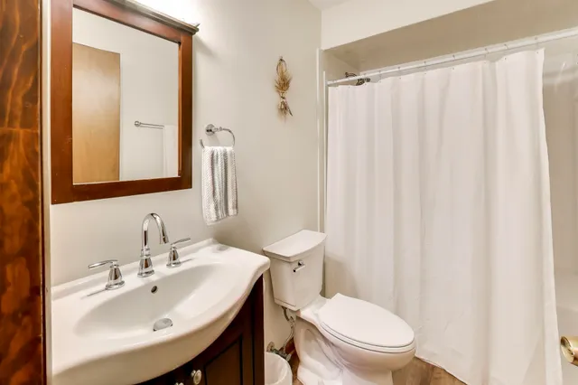 $335,000 | 11534 Antioch Road, Salem Lakes, WI 53179