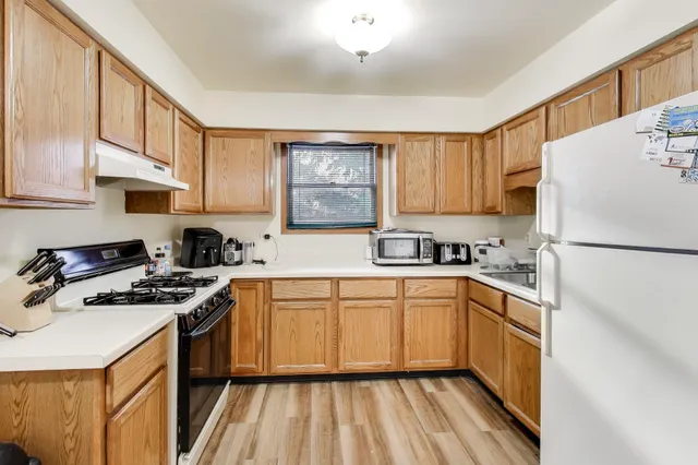 $335,000 | 11534 Antioch Road, Salem Lakes, WI 53179