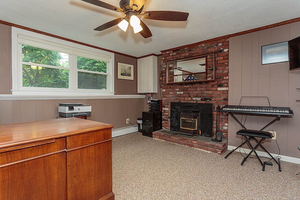 99 Richardson Road Chelmsford, MA 01863 - Photo 17 of 38 Gallery Image 17