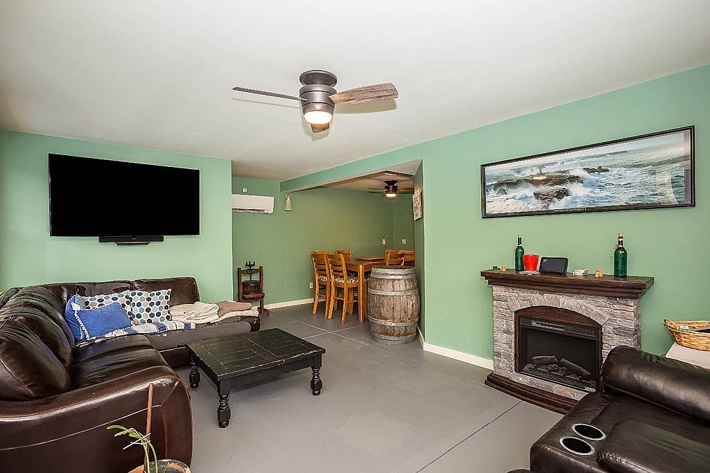 99 Richardson Road Chelmsford, MA 01863 - Photo 24 of 38 Gallery Image 24