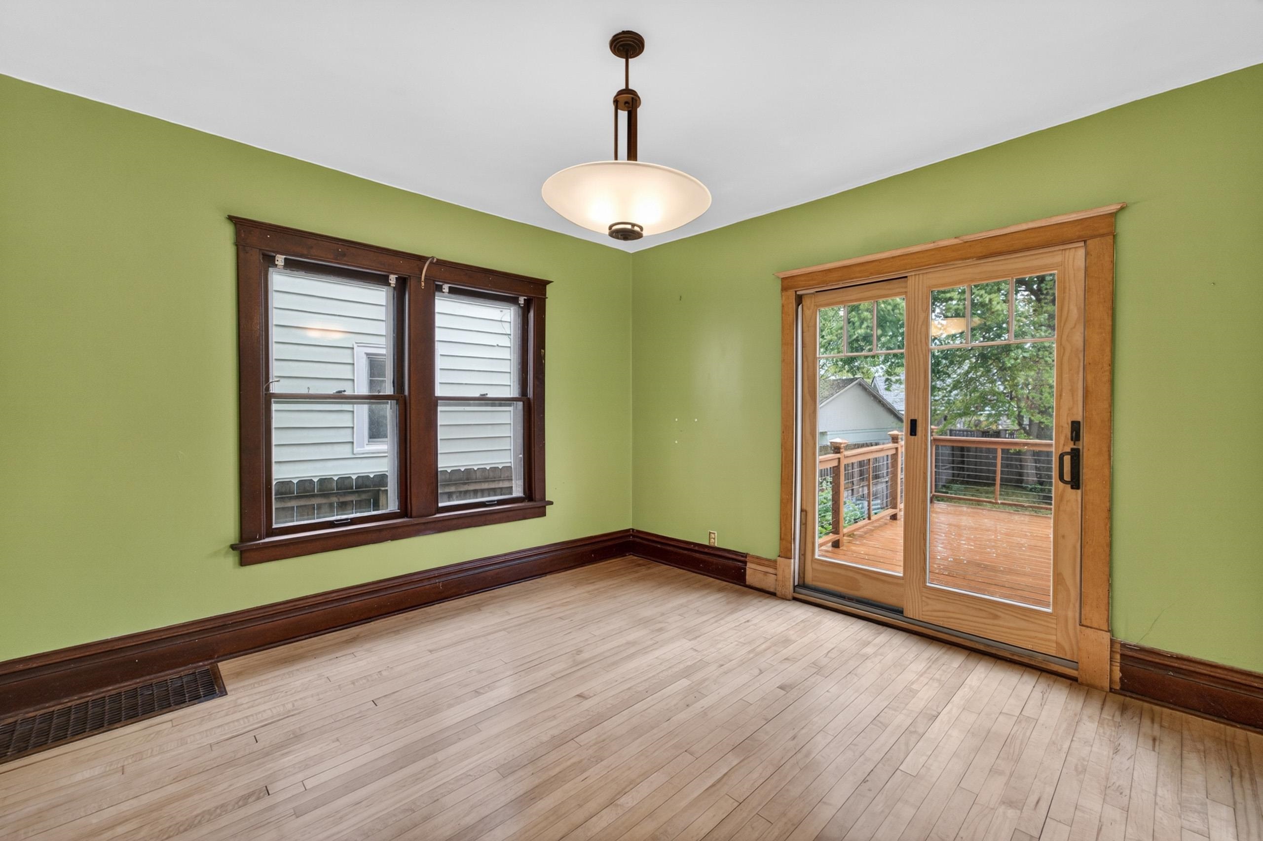 205 Dixon Street Madison, WI 53704 - Photo 17 of 39