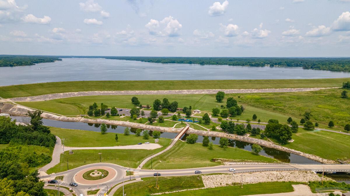 6340 Bale Kenyon Road Lewis Center, OH 43035 - Photo 39 of 41 Drone view of Alum Creek Park from property
