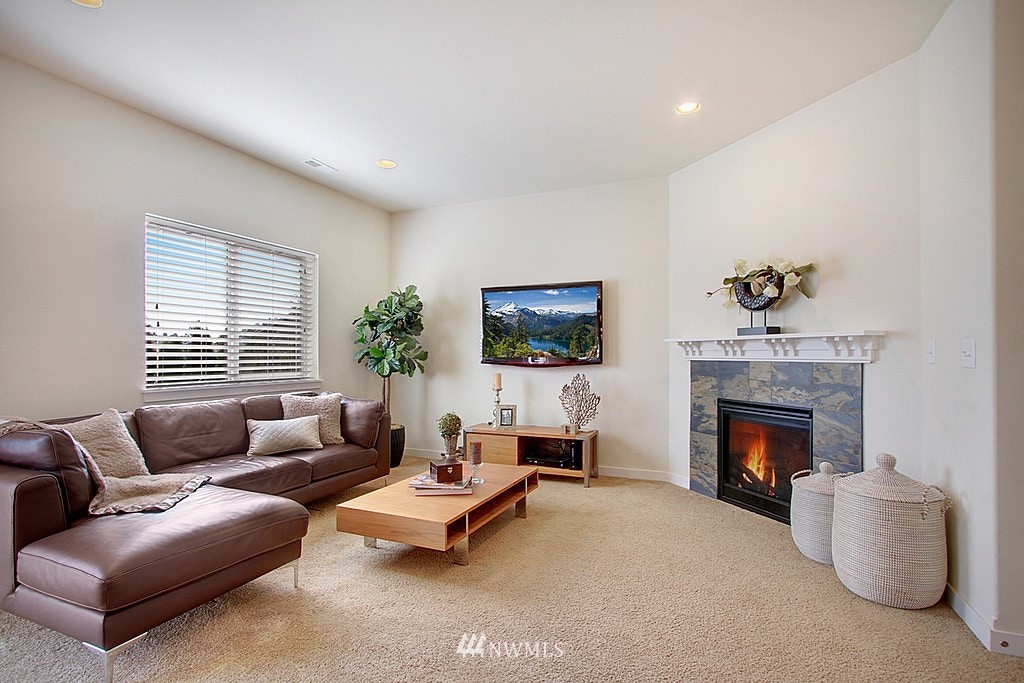 3622 223rd Place Southeast Bothell, WA 98021 - Photo 3 of 20