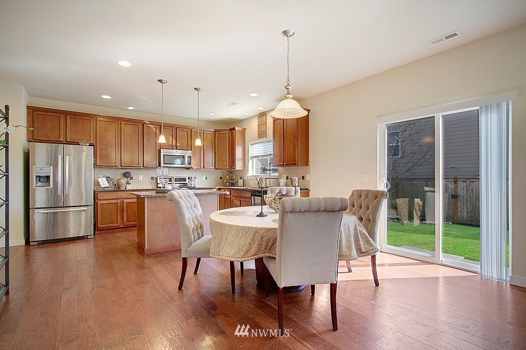 3622 223rd Place Southeast Bothell, WA 98021 - Photo 8 of 20