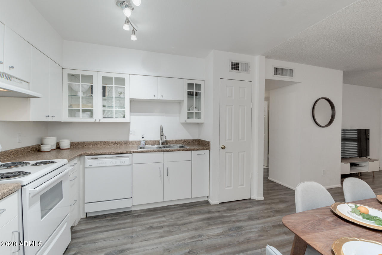 830 South Dobson Road, Unit 57 Mesa, AZ 85202 - Photo 17 of 27 17-Dobson
