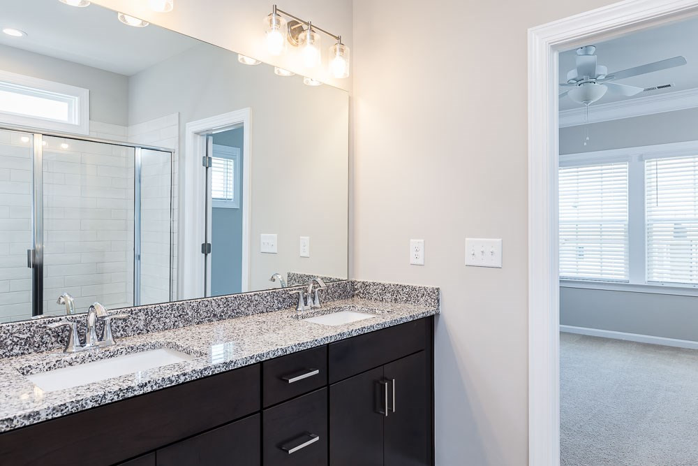 1631 Wimberly Road, Unit 31 Apex, NC 27523 - Photo 13 of 30 Master Bath/Spa