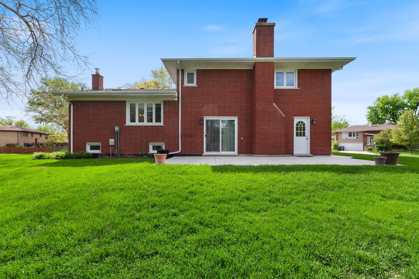 15325 Walnut Road Oak Forest, IL 60452 - Photo 4 of 27 Gallery Image 4