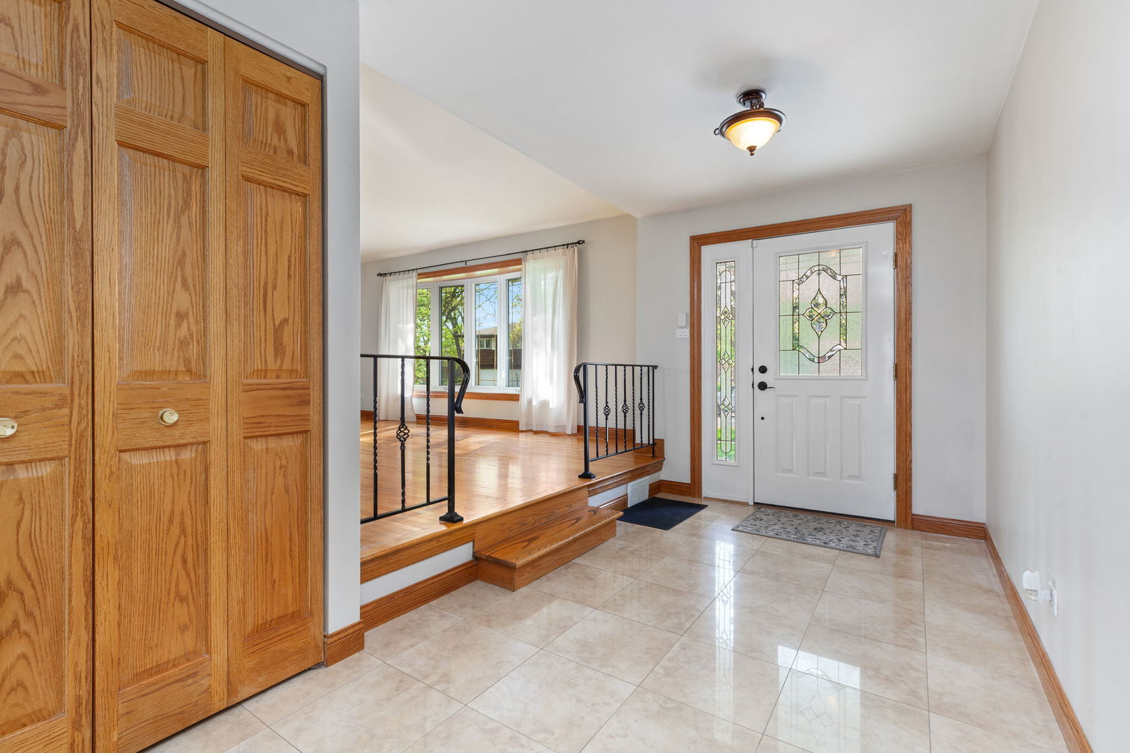 15325 Walnut Road Oak Forest, IL 60452 - Photo 8 of 27 Gallery Image 8