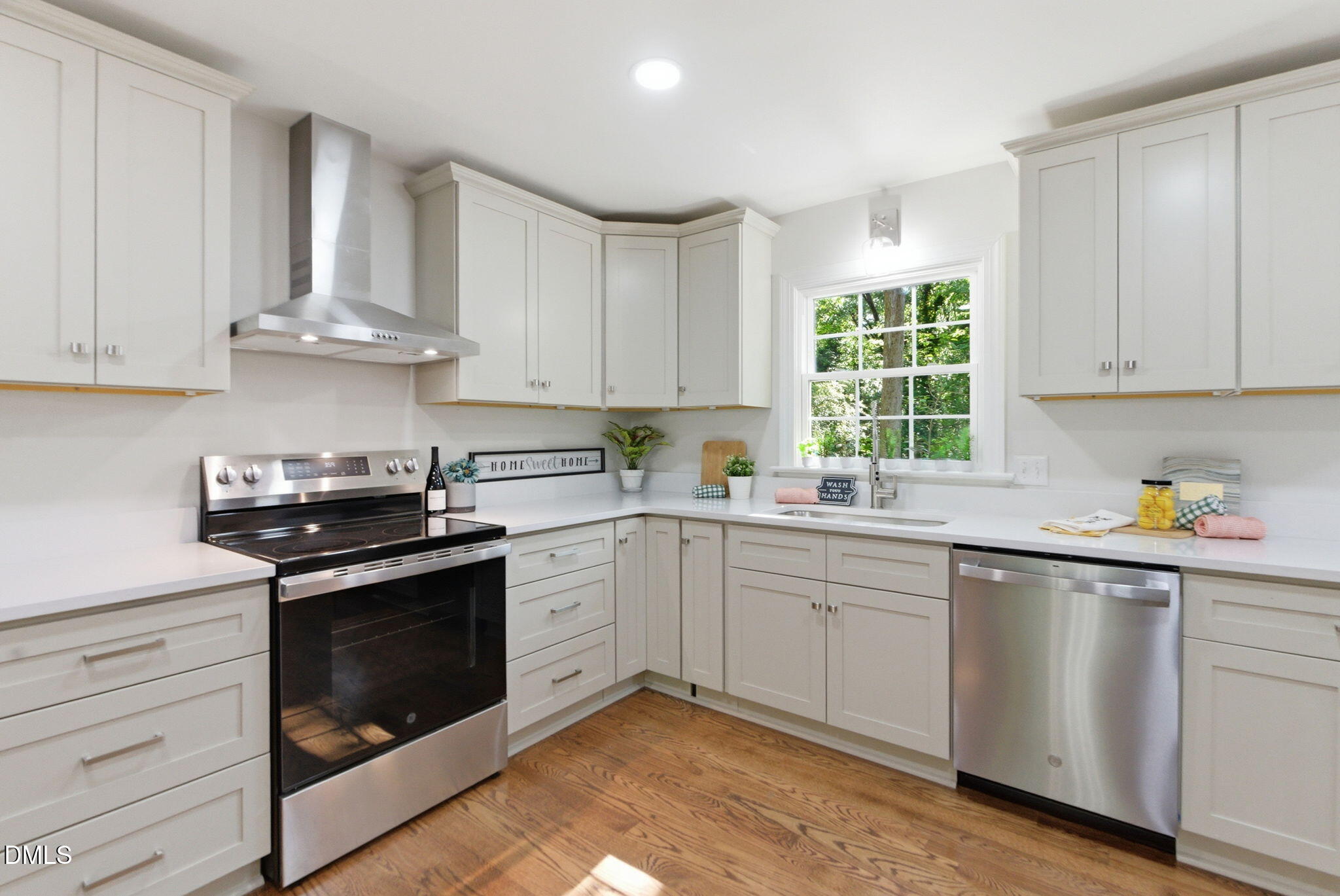 5617 Partridge Lane Raleigh, NC 27609 - Photo 14 of 81 Kitchen