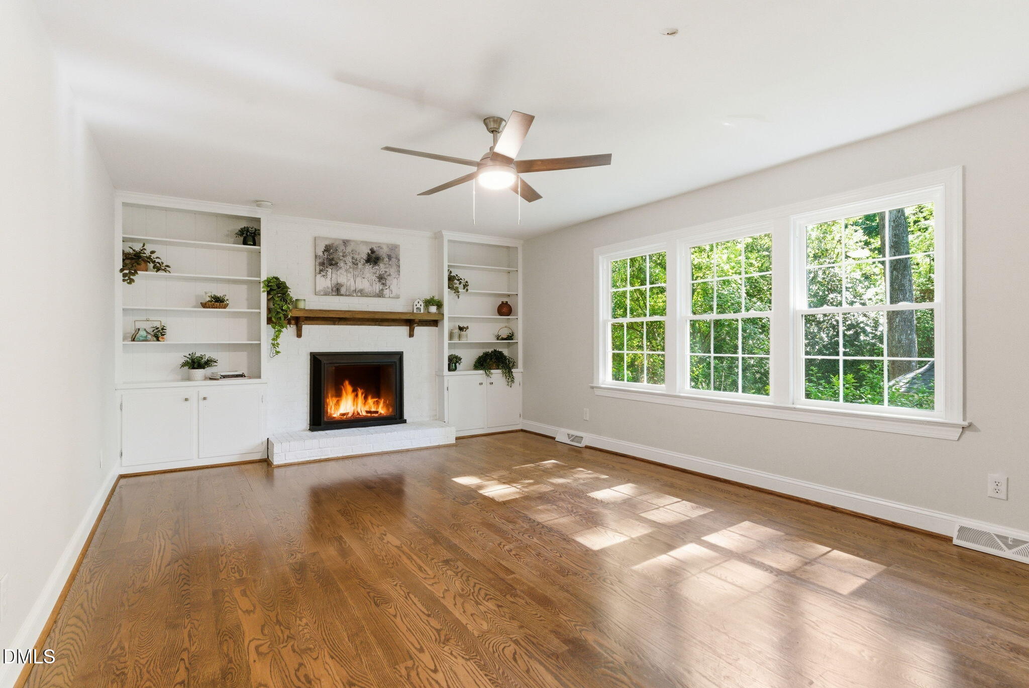 5617 Partridge Lane Raleigh, NC 27609 - Photo 21 of 81 Living Area