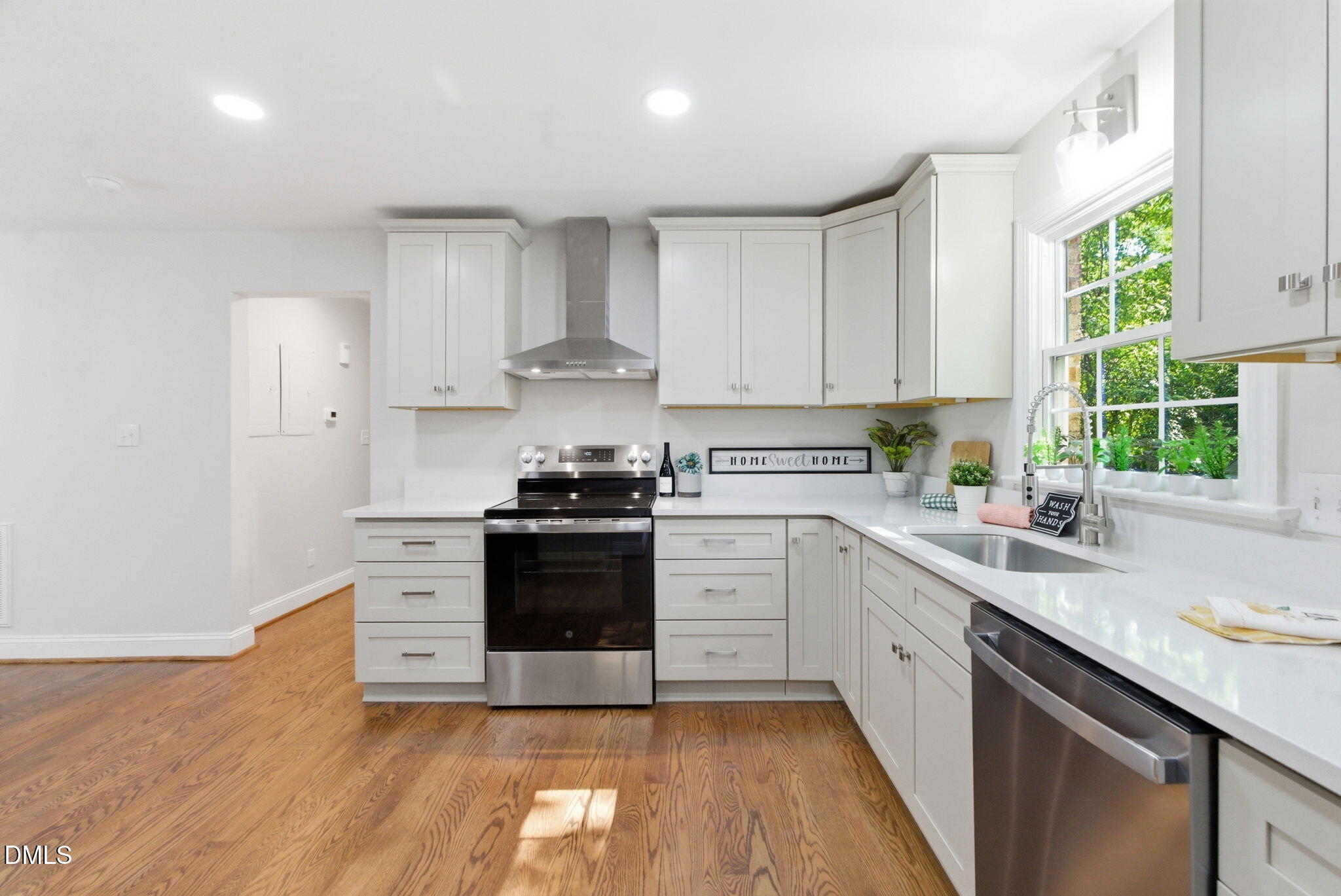 5617 Partridge Lane Raleigh, NC 27609 - Photo 26 of 81 Kitchen