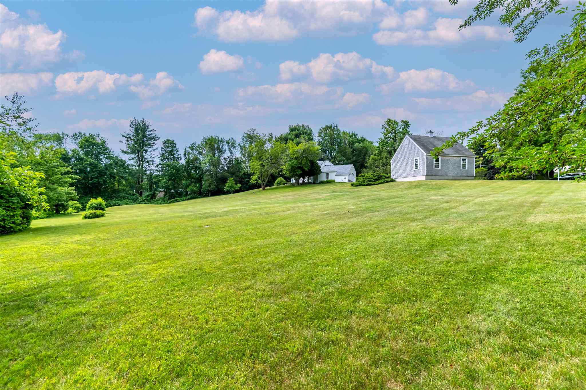60 Maple Avenue Atkinson, NH 03811 - Photo 5 of 36