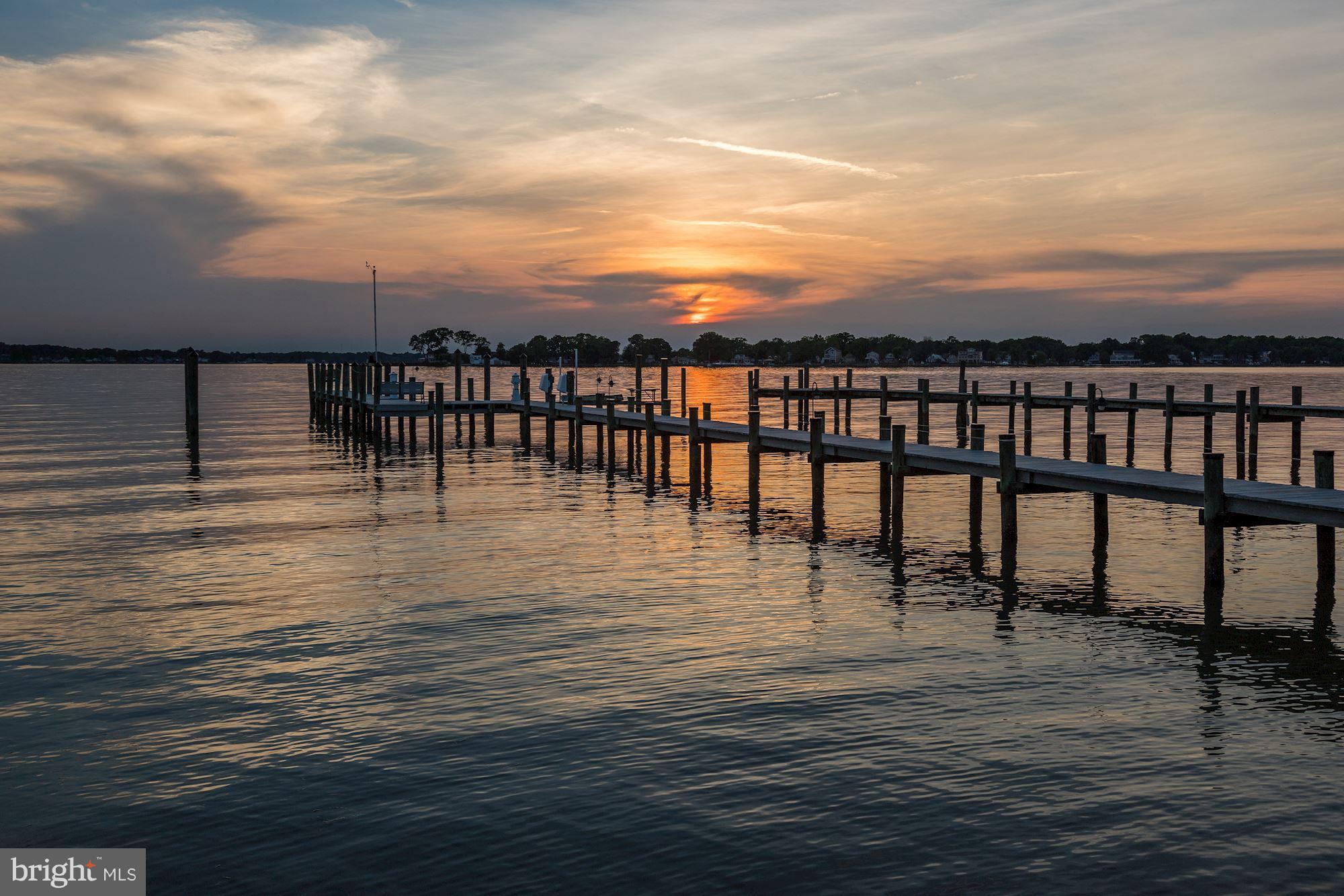 1610 Holly Tree Road Baltimore, MD 21220 - Photo 2 of 29 210 FT PRIVATE PIER /LIFT/MOORINGS/LIGHTS/ELECTRIC