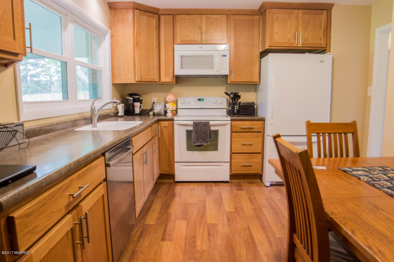 1447 Nelson Road St. Joseph, MI 49085 - Photo 3 of 19 Nelson_Kitchen