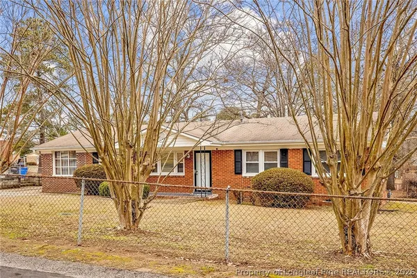 $1,350 | 6132 Dandy Loop Road, Fayetteville, NC 28314