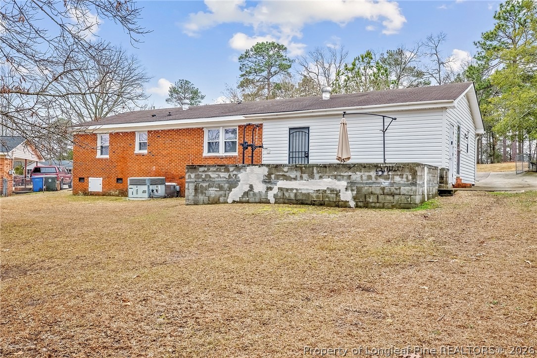 6132 Dandy Loop Road Fayetteville, NC 28314 - Photo 4 of 25