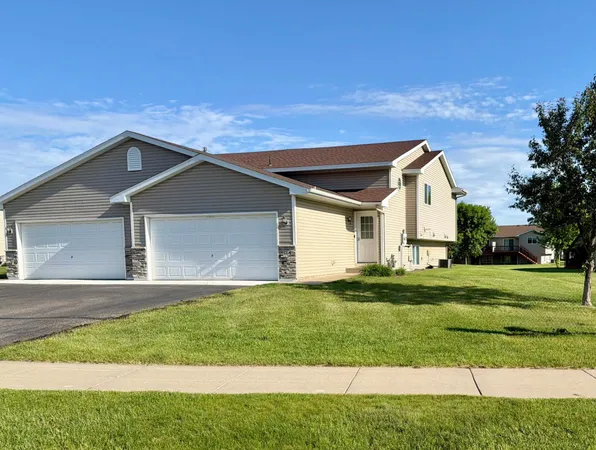 $249,000 | 664 9th Street, Clearwater, MN 55320
