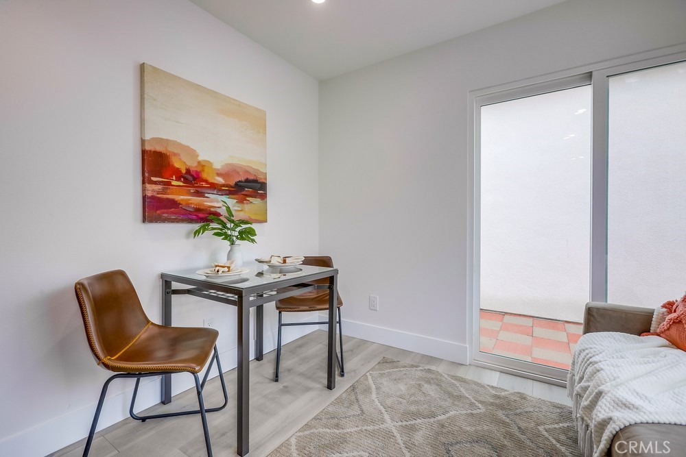 6441 A Mohawk Road Westminster, CA 92683 - Photo 11 of 15 a workspace with furniture and a window