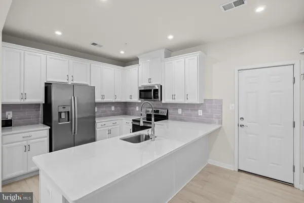 $435,000 | 10535 John Glenn Street, Lanham, MD 20706