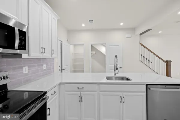 $435,000 | 10535 John Glenn Street, Lanham, MD 20706