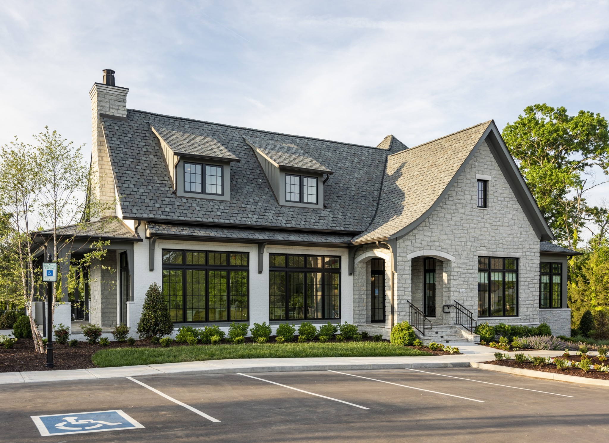1565 Sunset Road Brentwood, TN 37027 - Photo 5 of 7 a front view of a house with garden