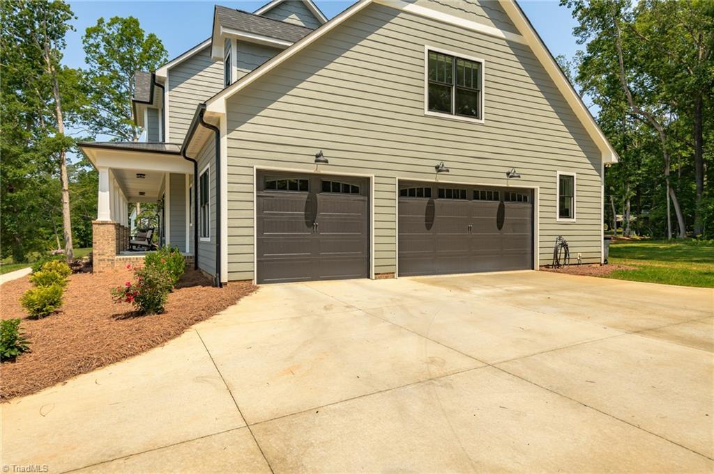 5409 Balsom Road Pfafftown, NC 27040 - Photo 3 of 34 Gallery Image 3