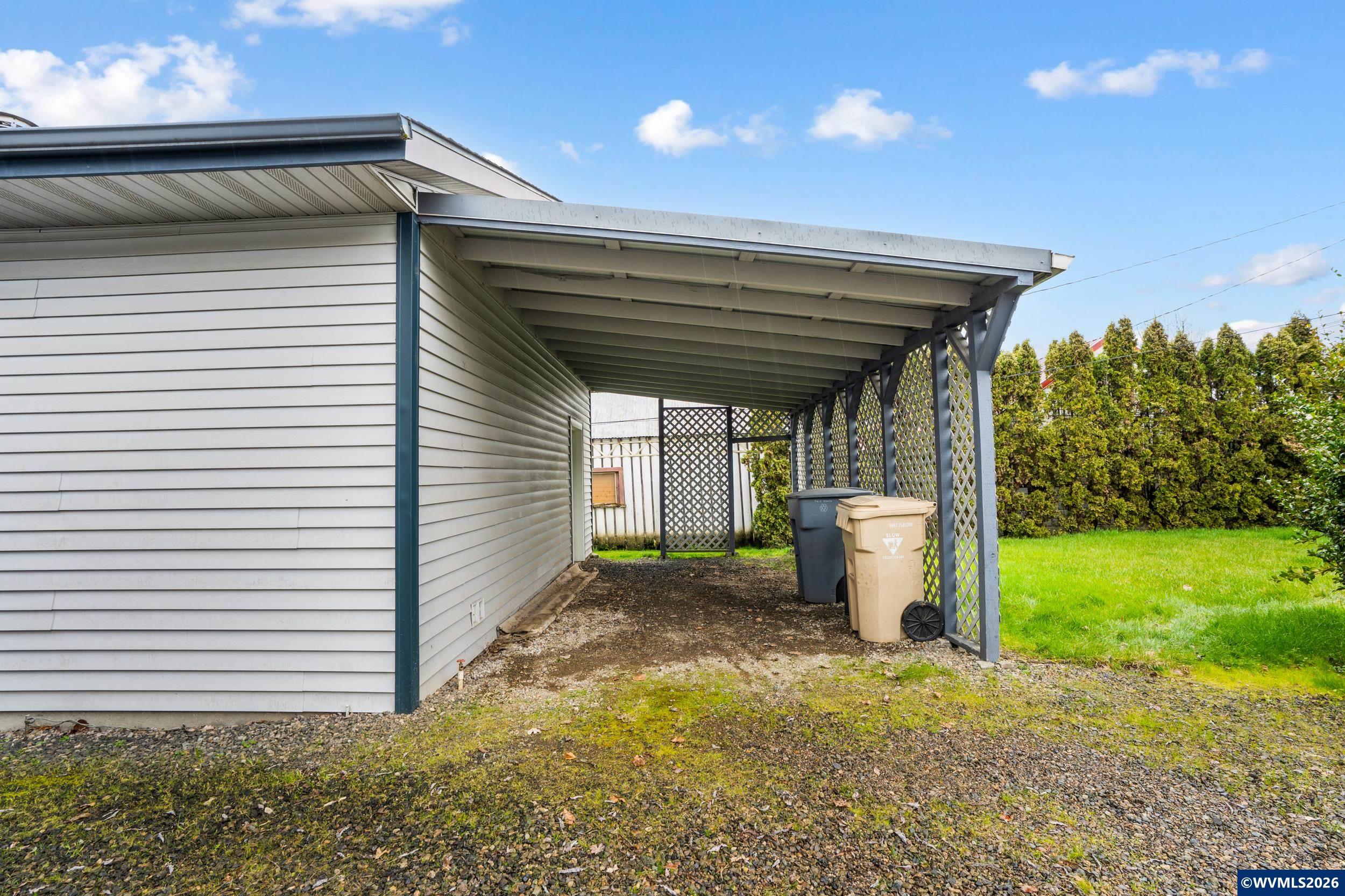 4639 Knox Butte Road East Albany, OR 97322 - Photo 22 of 48 Gallery Image 22